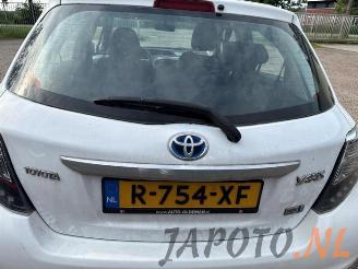 Toyota Yaris Yaris III (P13), Hatchback, 2010 / 2020 1.5 16V Hybrid picture 15