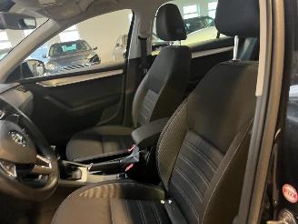 Skoda Octavia 1.0 TSI Greentech Sport Business picture 11