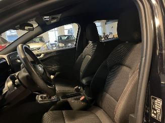 Ford Focus 1.0 EcoBoost Hybrid ST Line X picture 19