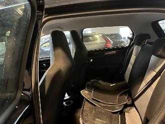 Volkswagen Up! 1.0 high up! BlueMotion NAP! picture 12