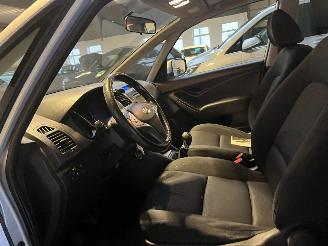 Hyundai Ix20 1.4i i-Vision NL NAP! picture 15