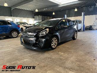 Unfallwagen Kia Rio 1.2 CVVT Super Pack 2012/5