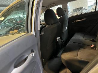 Toyota Auris 1.6 Aspiration Automaat 134.000 KM NAP! picture 14