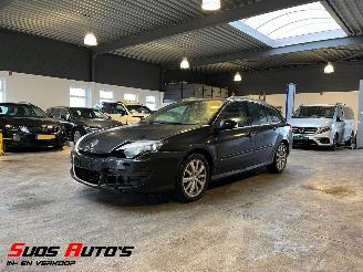 damaged passenger cars Renault Laguna 2.0 dCi GT 4CONTROL NAP! 2013/3