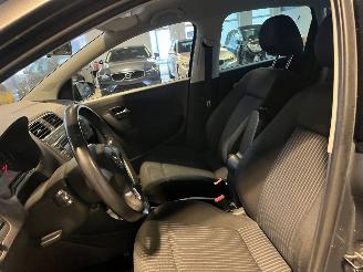Volkswagen Polo 1.2 TSI Highline Automaat! picture 14