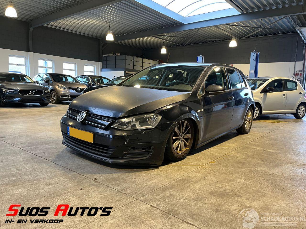 Volkswagen Golf 1.6 TDI Trendline Plus BlueMotion