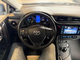 Toyota Auris 1.8 Hybrid Executive picture 17