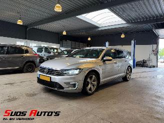 Voiture accidenté Volkswagen Passat 1.4 TSI GTE Highline 2015/10