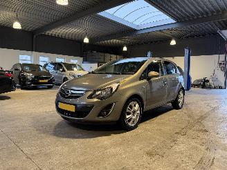 krockskadad bil auto Opel Corsa 1.4-16V BlitZ 2014/8