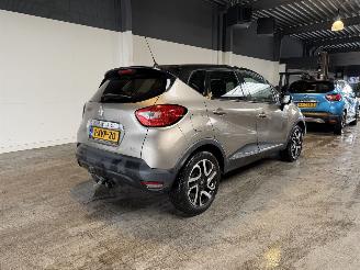Renault Captur 0.9 TCe Dynamique picture 5