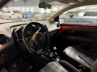 Peugeot 108 1.0 e-VTi Allure NAP! picture 17