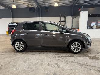 Opel Corsa 1.2-16V Cosmo picture 6