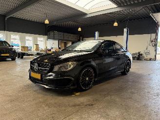 Auto incidentate Mercedes Cla-klasse 250 4MATIC AMG Prestige 2014/5