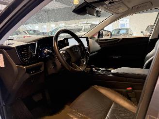 Lexus NX 450h+ AWD Luxury Line NAP! picture 23