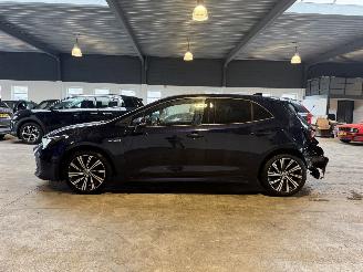 Toyota Corolla 1.8 Hybrid Dynamic picture 2