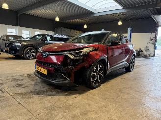 krockskadad bil auto Toyota C-HR 1.8 Hybrid Style Ultimate 2019/6
