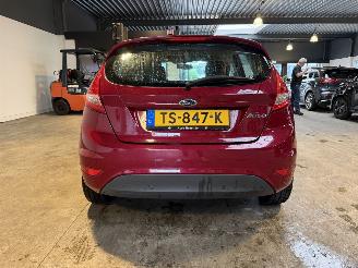 Ford Fiesta 1.4 Automaat! picture 4