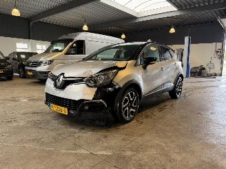 Auto incidentate Renault Captur 1.2 TCe 120 EDC 2016/1