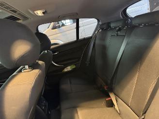 BMW 1-serie 116i picture 15