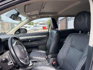 Mitsubishi Outlander 2.0 PHEV 4WD picture 14