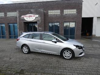 uszkodzony samochody osobowe Opel Astra SPORTS TOURER 1.4 Edition Automaat 2021/9