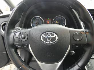 Toyota Auris Touring Sports 1.8 Hybr. Lease picture 14