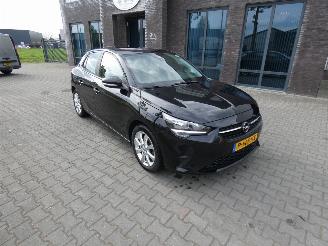 Opel Corsa 1.2 Edition picture 2