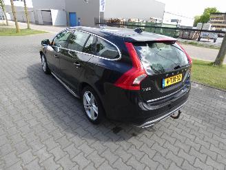 Volvo V-60 PLUG IN HYBRID 2.4 D6 AWD Pl.i Sum. picture 8