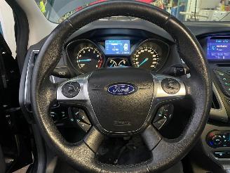 Ford Focus Focus 3 Hatchback 1.0 Ti-VCT EcoBoost 12V 100 (M2DA(Euro 5) picture 9