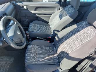 Volkswagen Fox Fox (5Z) Hatchback 1.2 picture 8