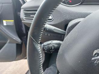 Peugeot 308 308 SW  Combi 5-drs 1.2 12V e-THP PureTech 110 picture 9