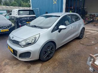 Schadeauto Kia Rio Rio III (UB) Hatchback 1.2 CVVT 16V 2011/12