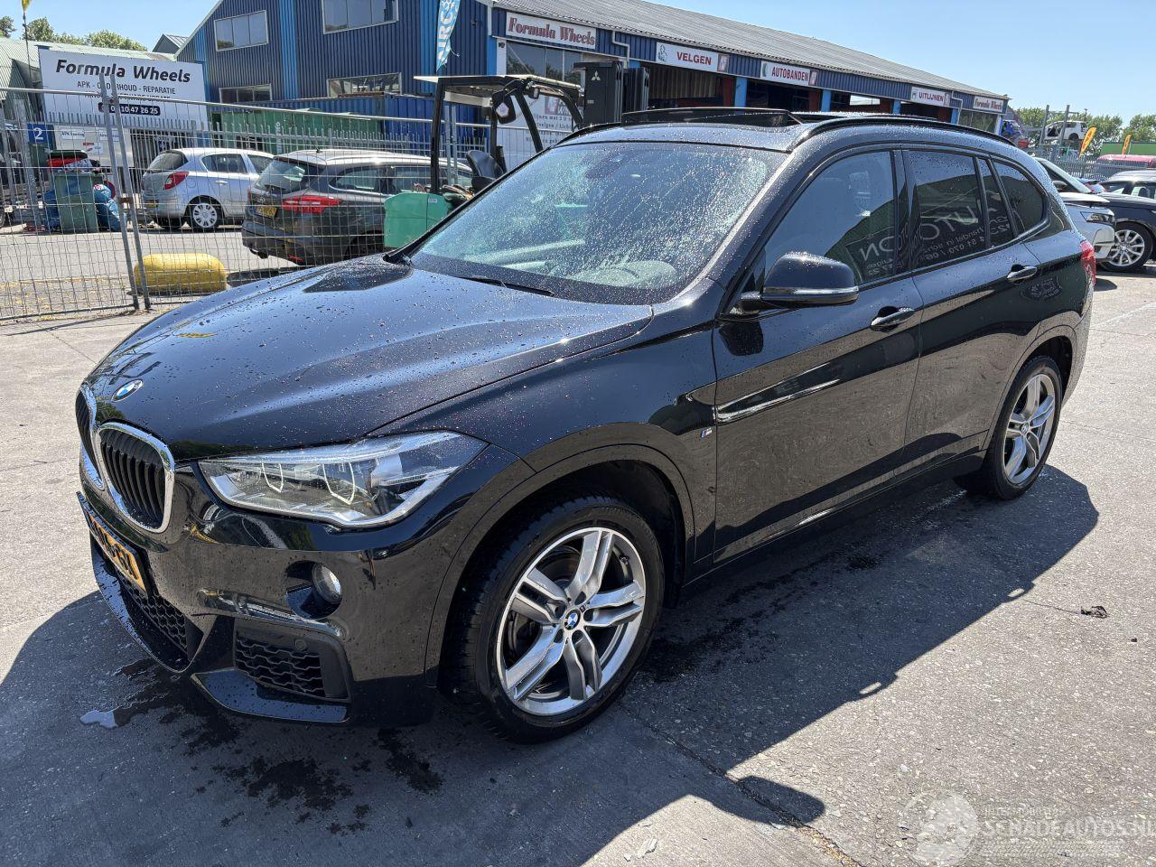 BMW X1 1.8i sDrive 103KW Clima Navi Pano Camera High Executive M-Pakket Led xenon