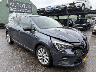 Renault Clio 1.6 E-Tech Hybrid 140 Autom. RS-Line Clima Navi Camera picture 2