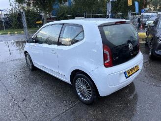 Volkswagen Up! 1.0 44KW High Up Airco picture 2