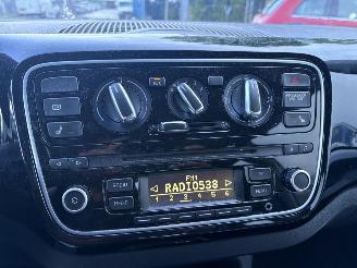 Volkswagen Up! 1.0 44KW High Up Airco picture 11