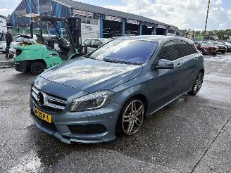 Mercedes A-klasse 200 Autom. 115KW Navi Clima Led Xenon AMG-Pakket NAP picture 5