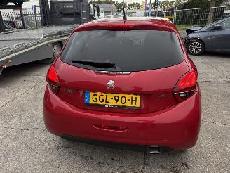 Peugeot 208 1.2 81KW GT-Line Clima Navi Camera Led picture 3