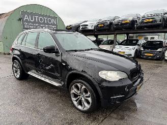Unfallwagen BMW X5 3.0 xDrive35i 225KW Autom. Pano Clima Navi Camera High Executive 2011/6