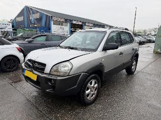 Coche accidentado Hyundai Tucson 2.0 104KW Airco Active NAP 2005/4
