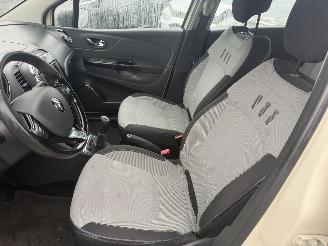 Renault Captur 0.9 TCE 66KW Clima Navi Led Dynamique picture 7