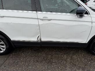 Volkswagen Tiguan 1.5 TSI 96KW Navi Clima Comfortline Led NAP picture 13