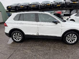 Volkswagen Tiguan 1.5 TSI 96KW Navi Clima Comfortline Led NAP picture 15