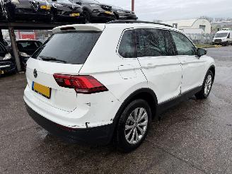 Volkswagen Tiguan 1.5 TSI 96KW Navi Clima Comfortline Led NAP picture 4