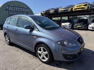 Vaurioauto  passenger cars Seat Altea xl 1.4 TSI 92KW Airco Reference 2011/1
