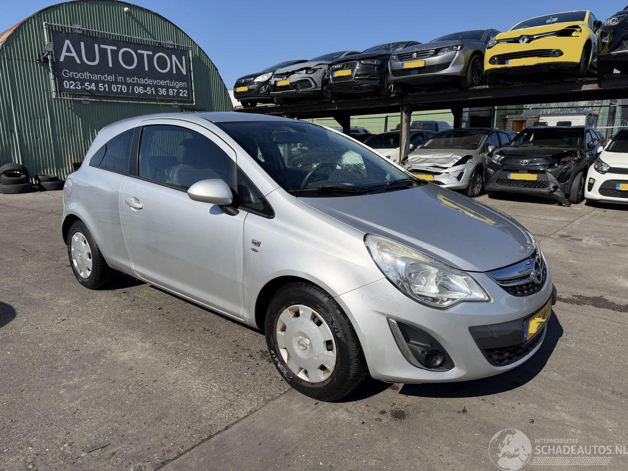 Opel Corsa 1.4-16V 64KW Airco