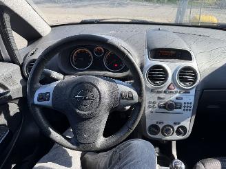 Opel Corsa 1.4-16V 64KW Airco picture 6