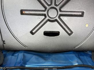 Peugeot 107 1.0 50KW Airco Led Active NAP picture 17