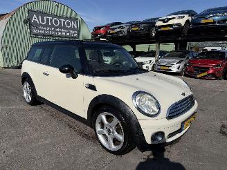 Damaged car Mini Clubman 1.6 Cooper 88KW Pano Clima Chili 2008/7