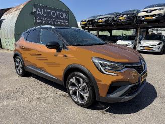 Vaurioauto  passenger cars Renault Captur 1.6 E-Tech Autom. Hybrid R.S. Line Clima Navi Camera Led NAP 2022/1